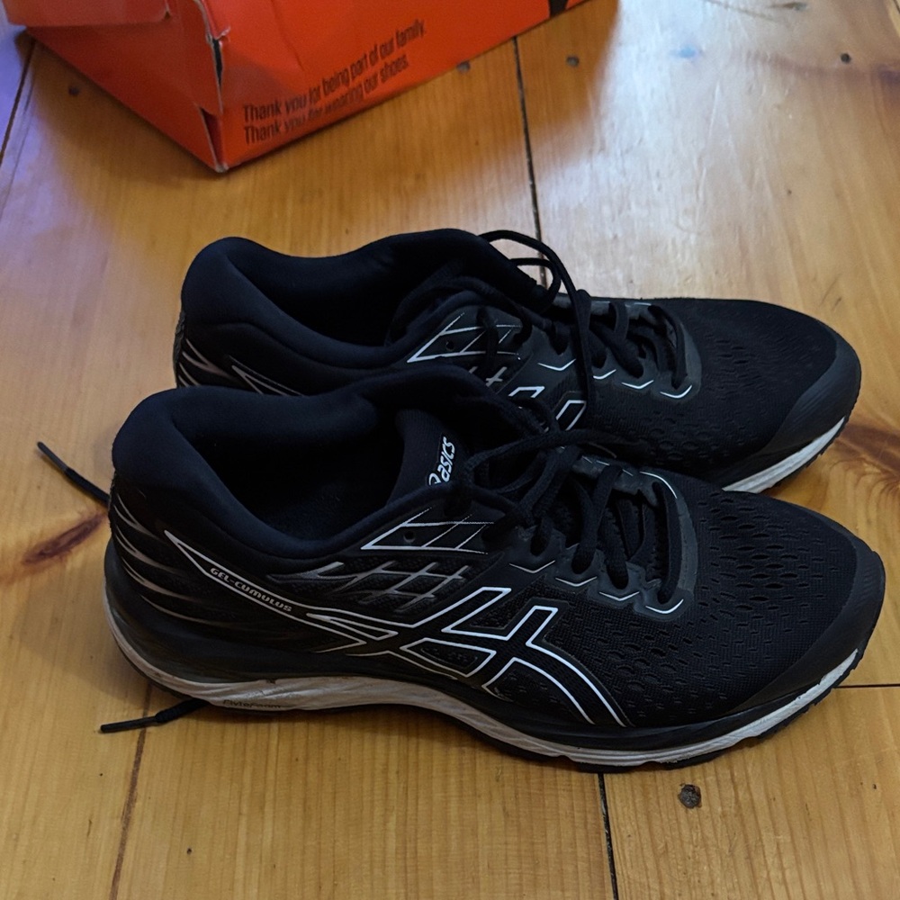 Asics Black and White Women's Athletic Running Sneakers